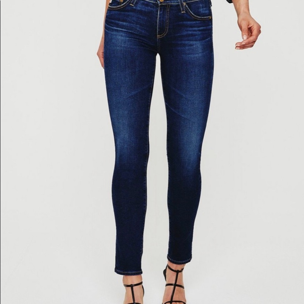AG The Prima Mid-rise cigarette jeans